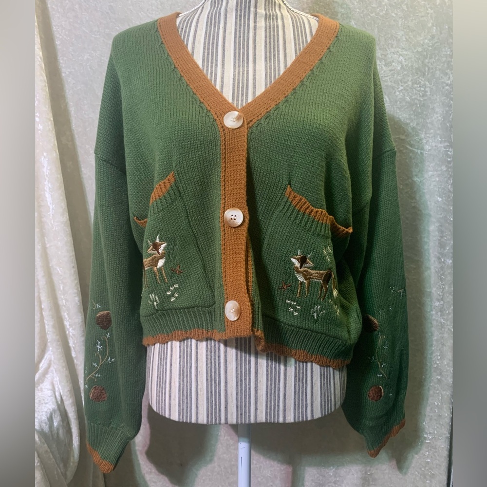 Unbranded Green Crop Cardigan Sweater size L Fox Pine Embroidery Kitsch Grandma
